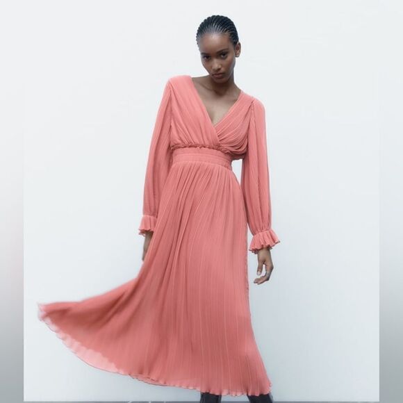 Zara Pink Pleated Midi Dress New - Picture 11 of 11